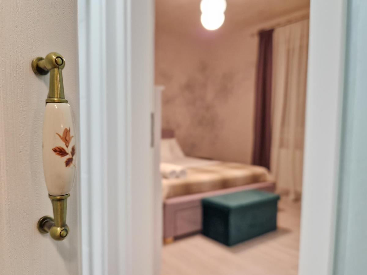 Mirvana Apartments Legacy Residence Timisoara Ngoại thất bức ảnh