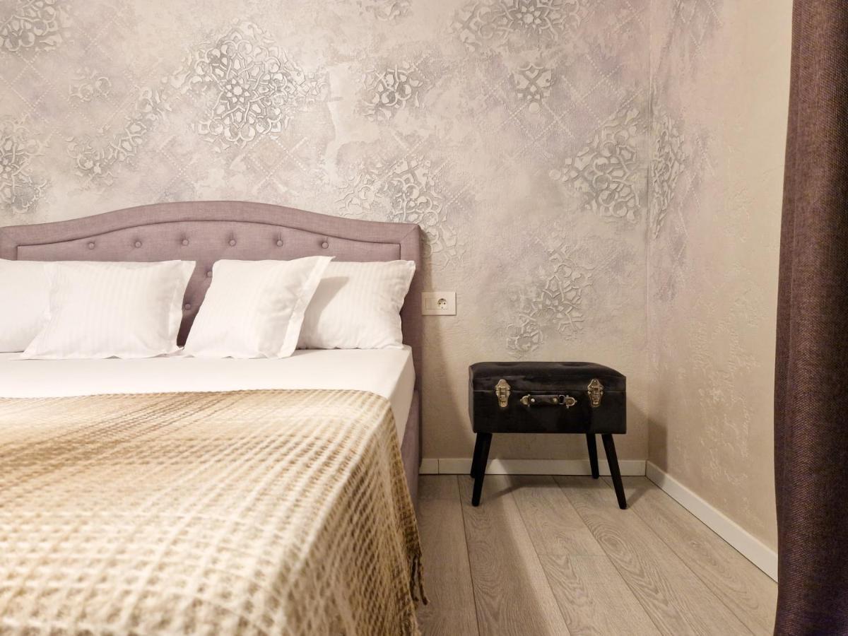 Mirvana Apartments Legacy Residence Timisoara Ngoại thất bức ảnh