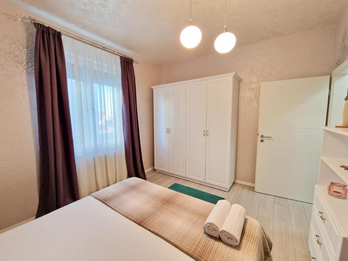 Mirvana Apartments Legacy Residence Timisoara Ngoại thất bức ảnh